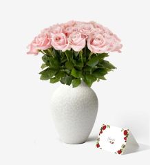 Medium Mayfair Rose Vase Set - Pink Sweet Avalanche Roses & Medium Mayfair Vase in Blanc, with an 'I Love You' card