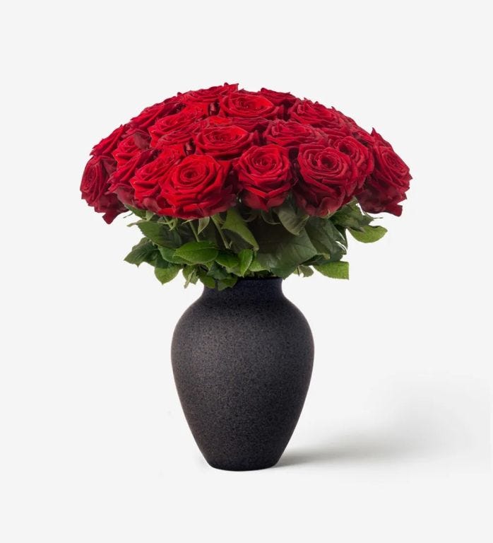Medium Mayfair Rose Vase Set - Red Naomi Roses & Medium Mayfair Vase in Onyx