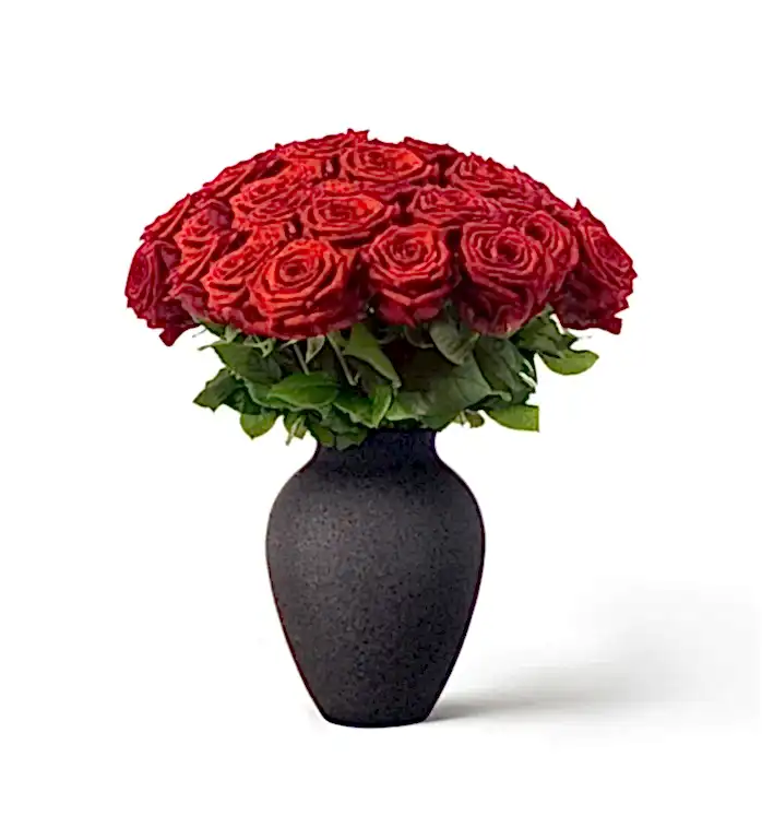 Medium Mayfair Rose Vase Set - Red Naomi Roses & Medium Mayfair Vase in Onyx