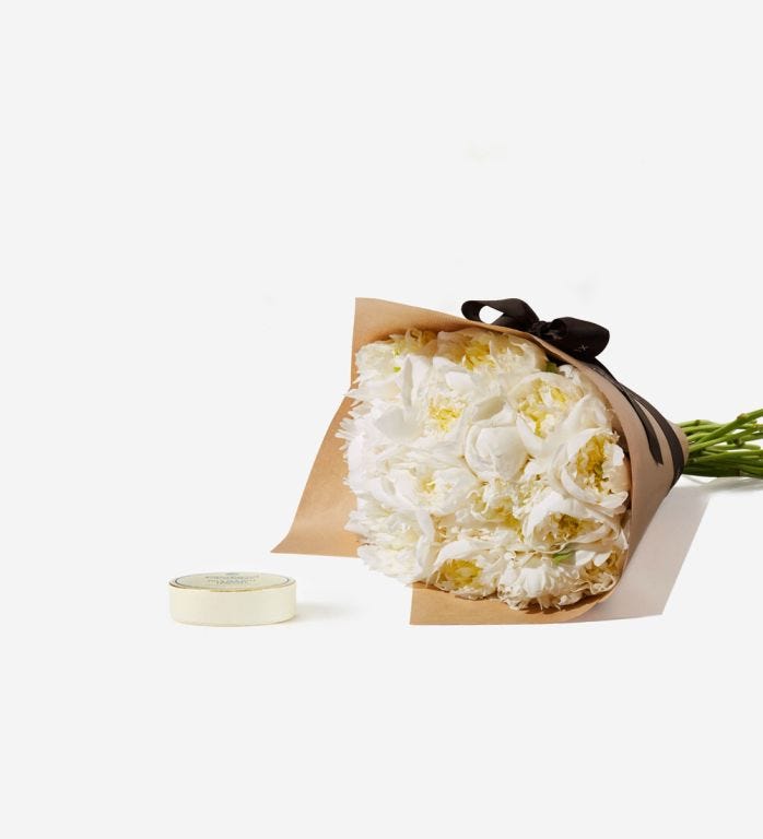 Peony and Chocolate Gift Set