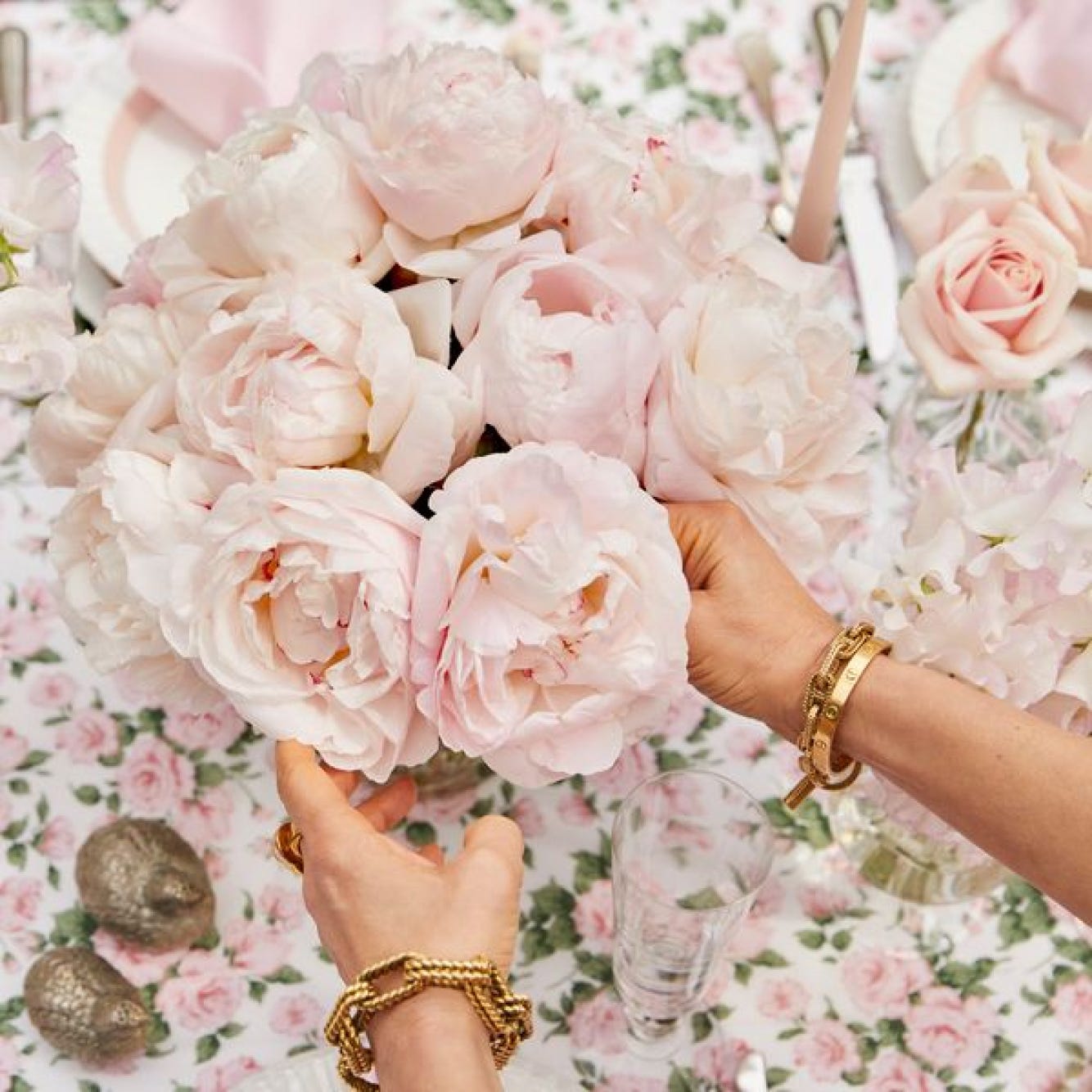 Luxury Peony Bouquet - FLOWERBX
