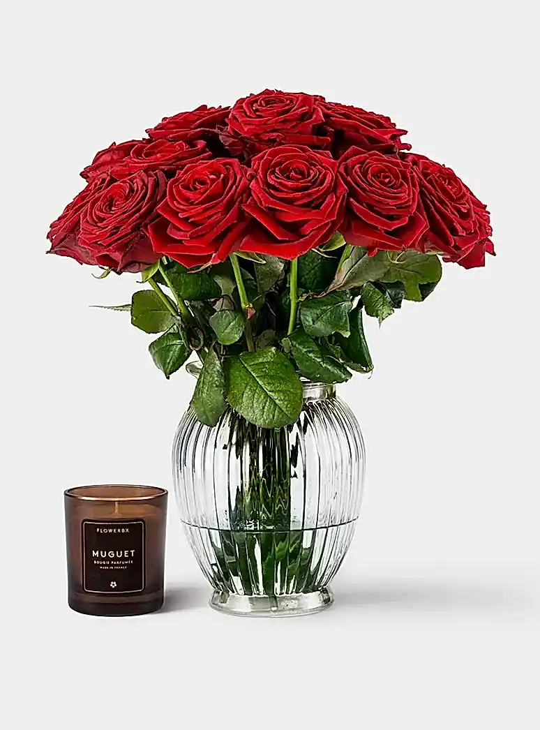 Red roses bouquet in a glass vase